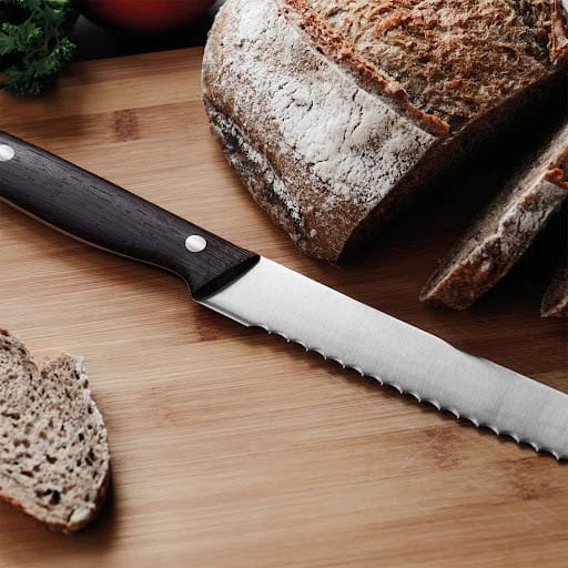 Bread knife, bread knives, bread knife on cutting board